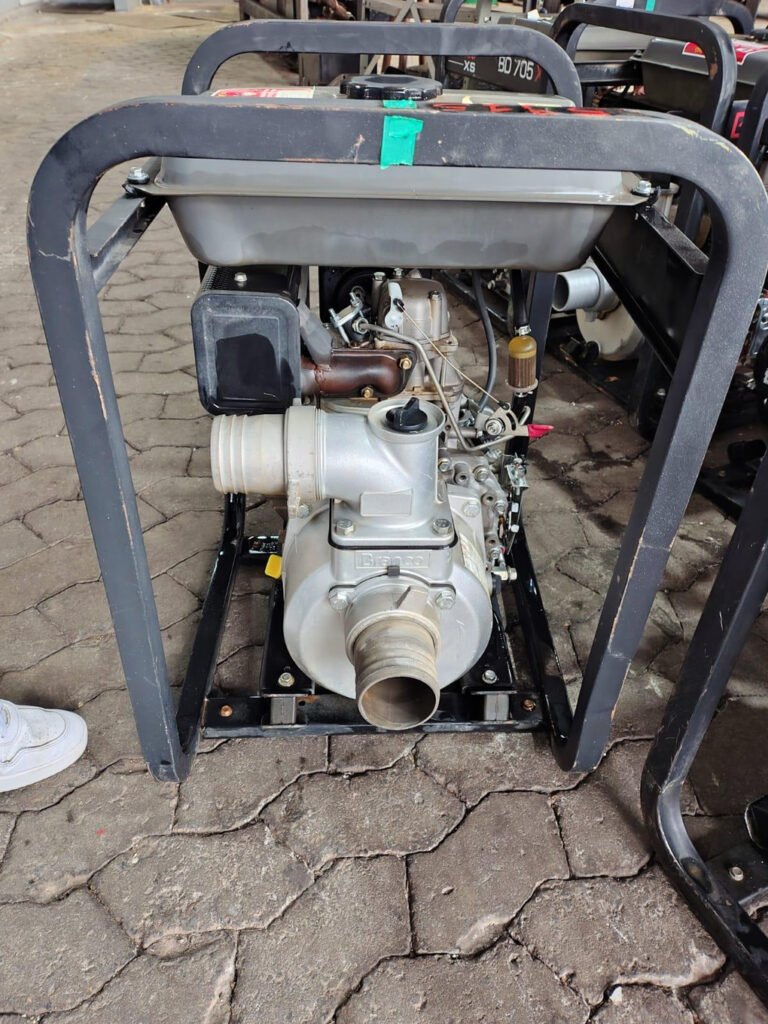 MOTOBOMBA 3″ – 5915 – BRANCO – BD 705XS