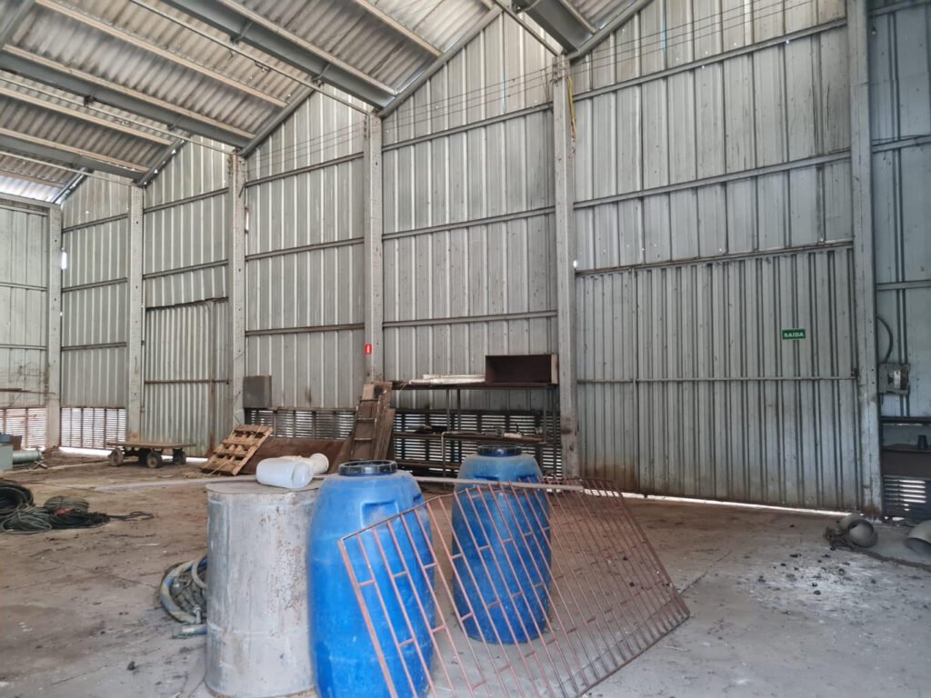 EMPRESA/GALPÃO COMERCIAL E TERRENO À VENDA CACHOEIRA PAULISTA/SP