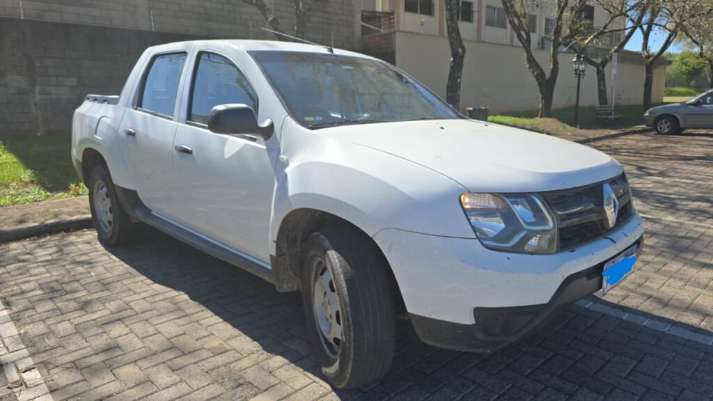 RENAULT/ORO 4X2, ESPECIAL CAMINHONETE, BRANCA, ALCOOL/GASOLINA, 2017/2018