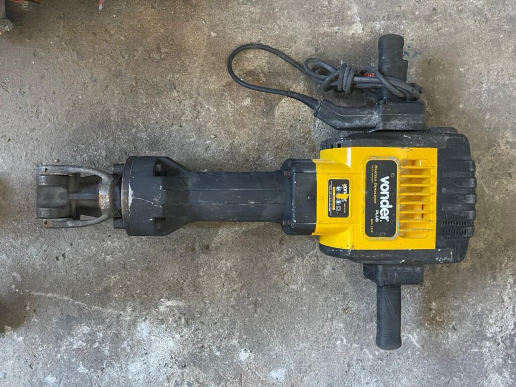 MARTELO ROMPEDOR 32 KG 78 JOULES – BOS – MDV2278212080033