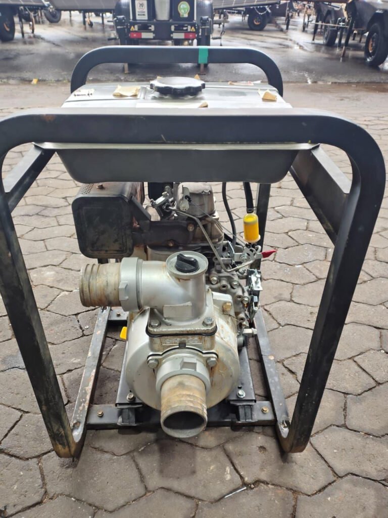 MOTOBOMBA 3″ – 5913 – BRANCO – BD 705XS